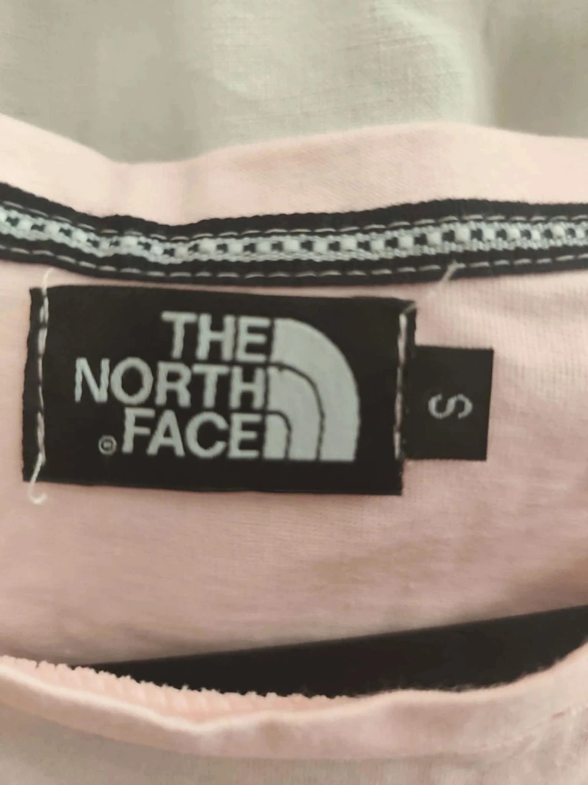 T-shirt The North Face lichtroze – Maat S – photo 4